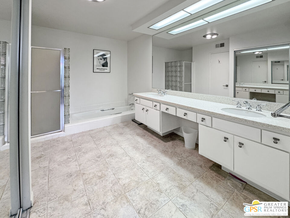 Image 18 for 2365 S Oakcrest Dr