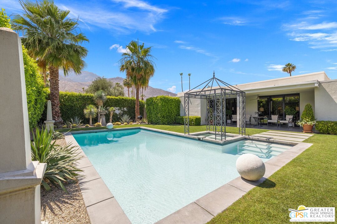 Image Number 1 for 1860 Via Isla in Palm Springs