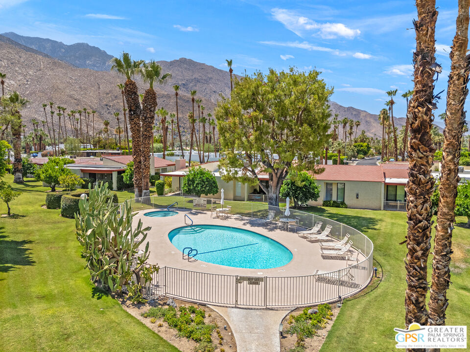 Image 1 for 1041  S La Verne Way