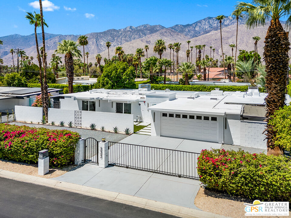 Image Number 1 for 555  S Roxbury Dr in Palm Springs