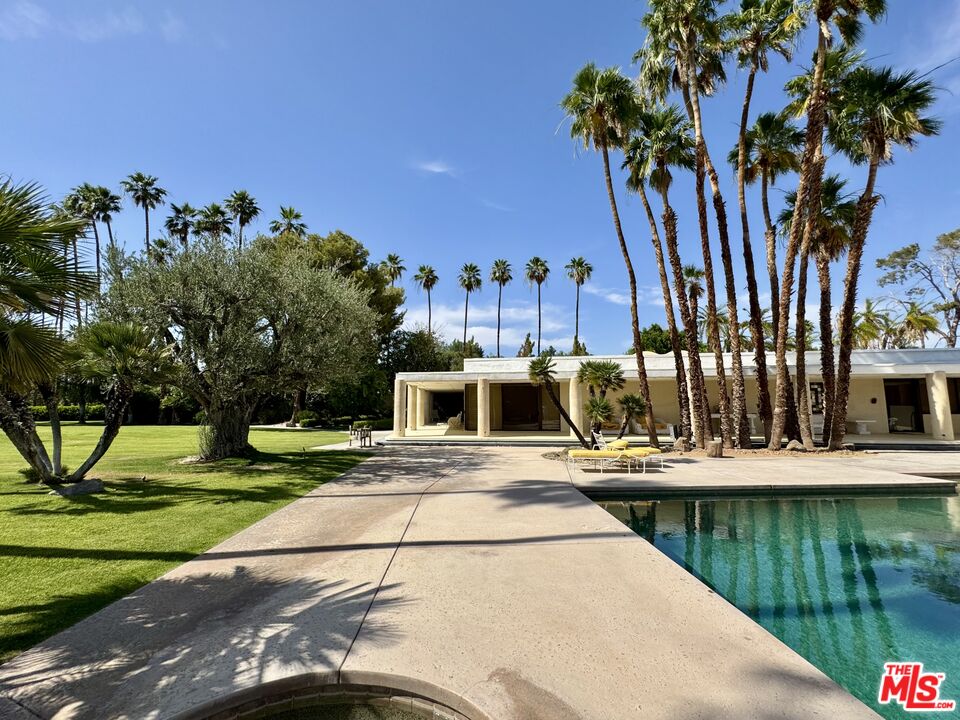 Image Number 1 for 71017   Fairway Dr in Rancho Mirage