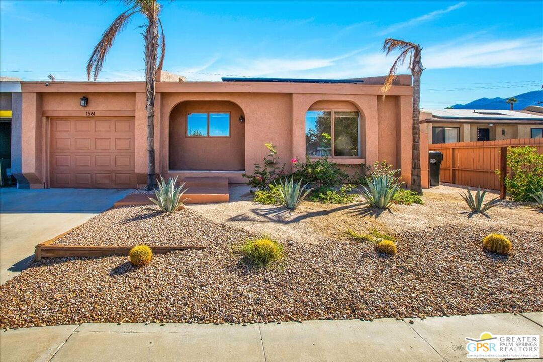 Image Number 1 for 1561 E Twin Star Rd in Palm Springs