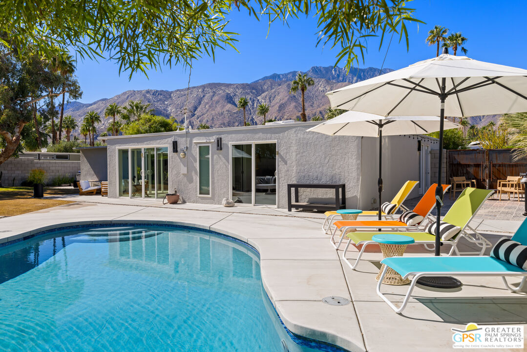 Image Number 1 for 2164  N Berne Dr in Palm Springs