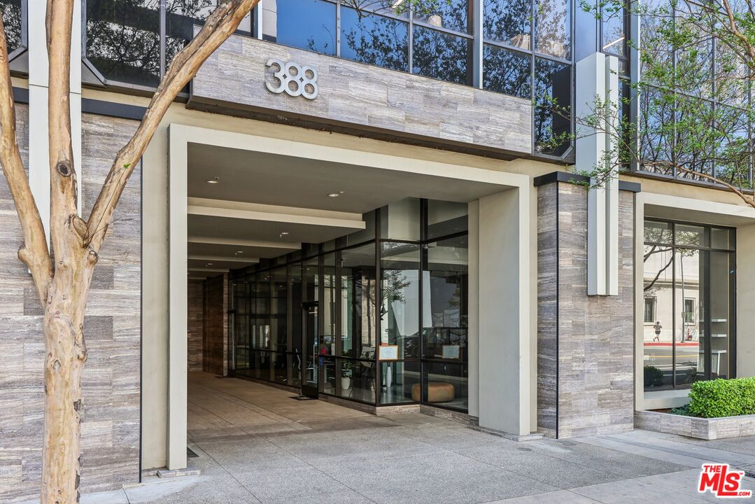 Image 1 for 388  Cordova St #609
