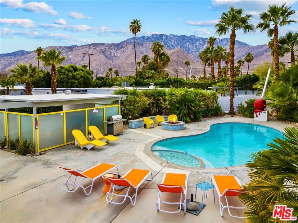 Image Number 1 for 888 E Janet Cir in Palm Springs
