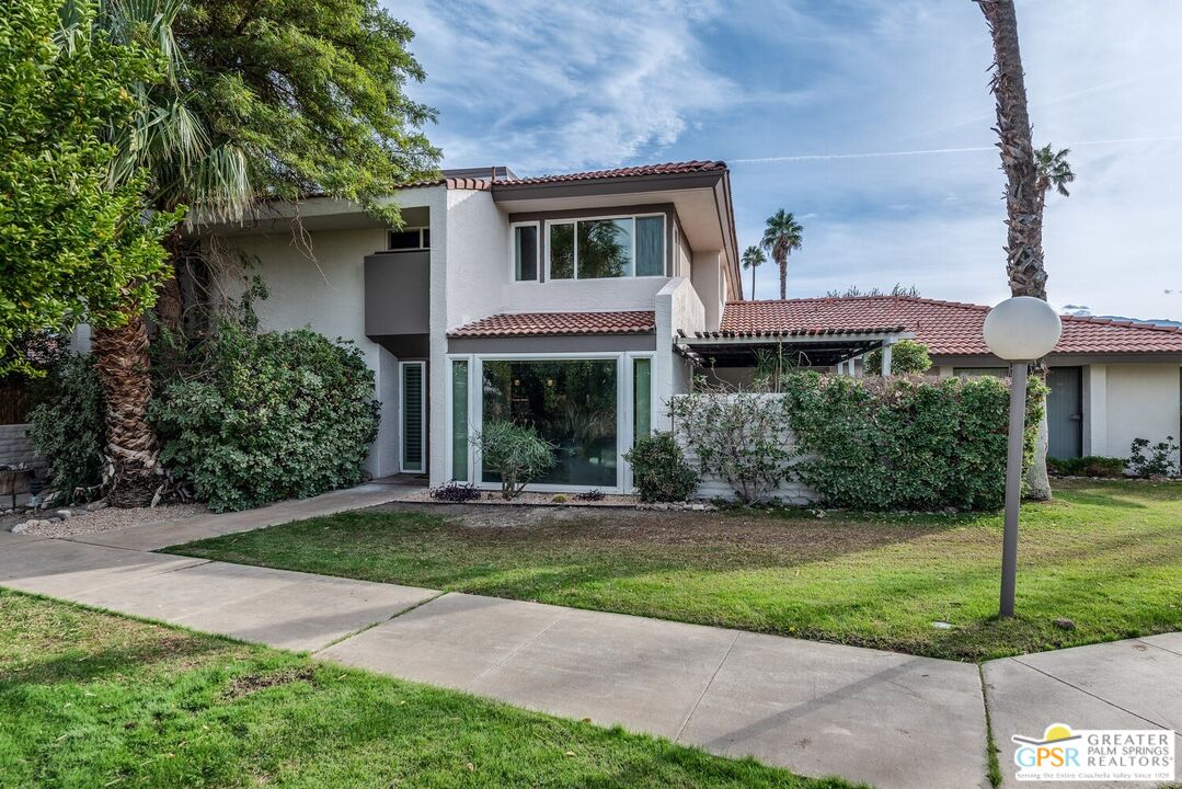 Image 1 for 2504 Whitewater Club Dr #F