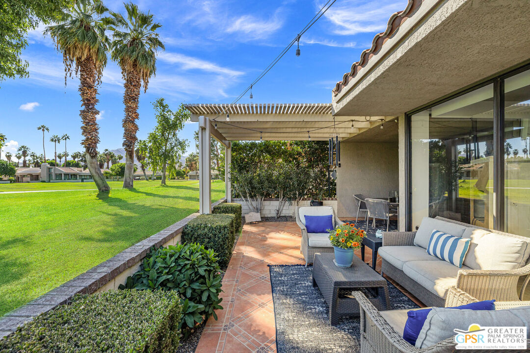 Image 1 for 3020   Calle Loreto