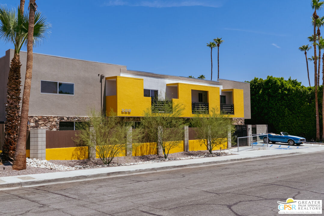 Image 1 for 588 San Lorenzo Rd #102