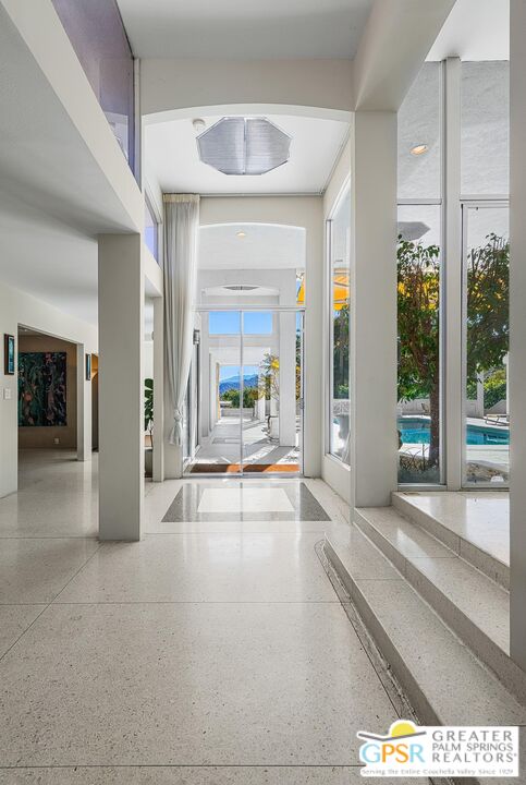 Image Number 1 for 690 W Stevens Rd in Palm Springs