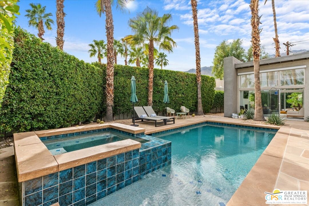 Image Number 1 for 641   Dunes Ct in Palm Springs