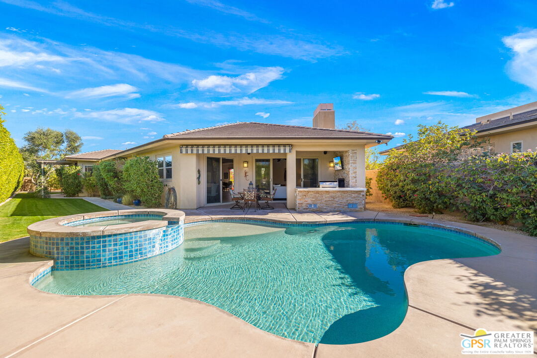 Image Number 1 for 1586 Sienna Ct in Palm Springs