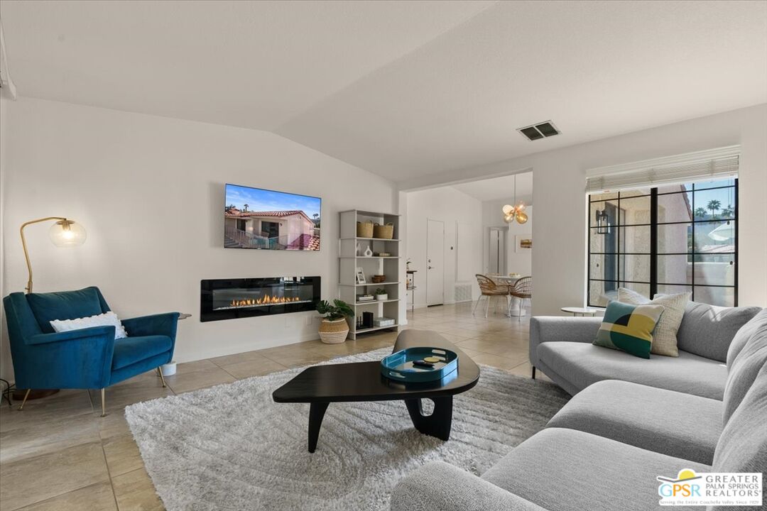 Image 1 for 2701 Mesquite Ave #A4