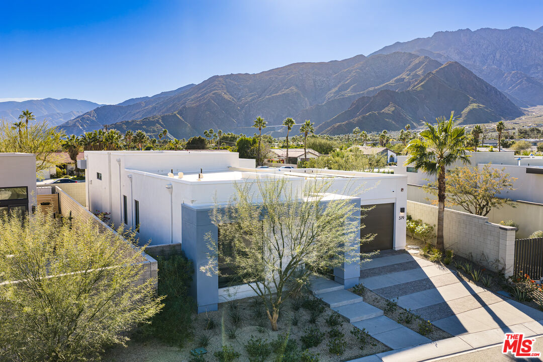 Image Number 1 for 379 Fountain Dr in Palm Springs