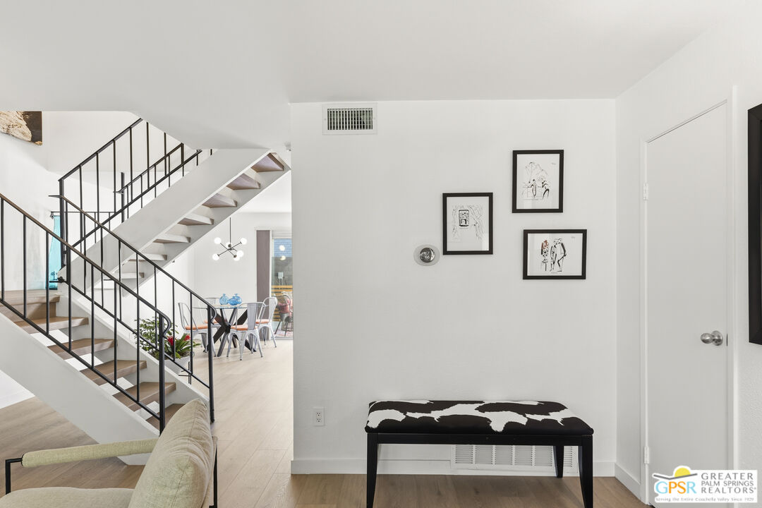 Image 1 for 250 Via Escuela  #C