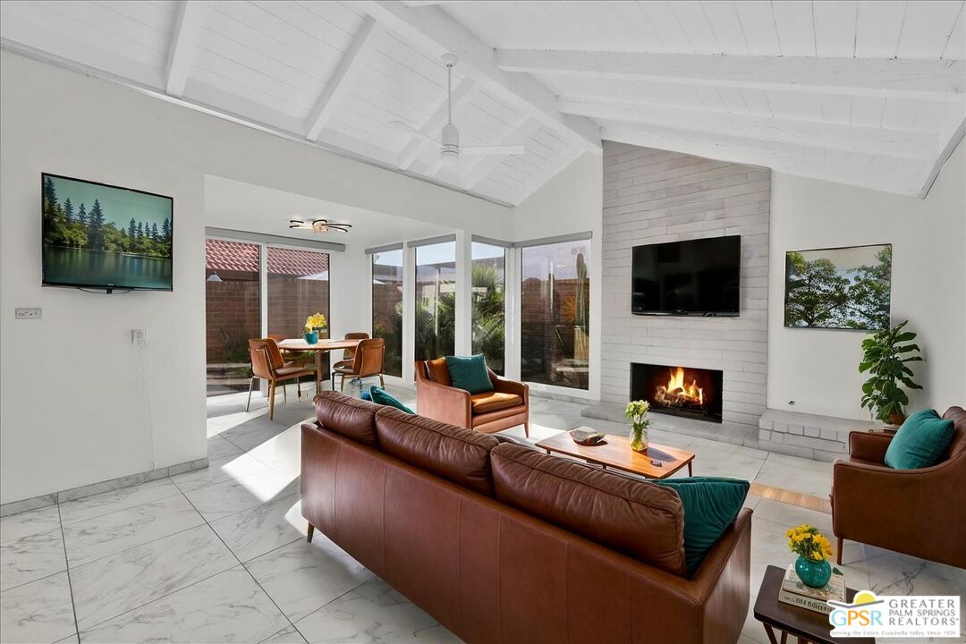 Image 1 for 2490 Miramonte Cir #B