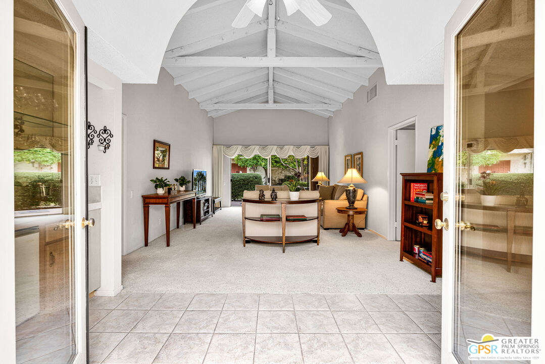 Image 1 for 1833 Araby Dr #1