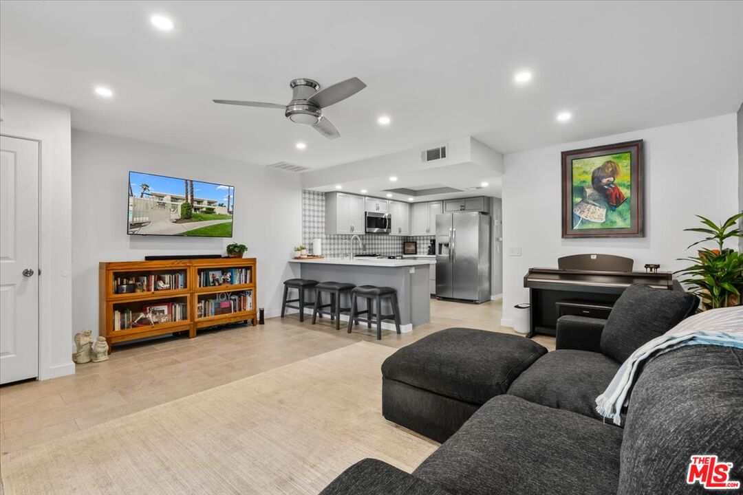 Image 1 for 32505 Candlewood Dr #11