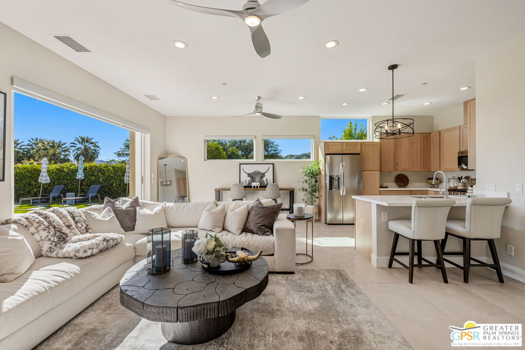 Image Number 1 for 760  S Palm Ave in Palm Springs