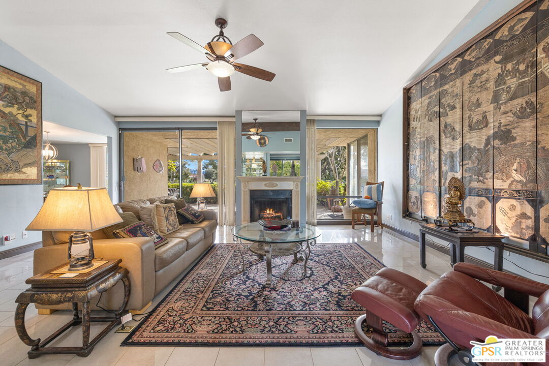 Home for sale at 39587 Bedford Dr display picture 1