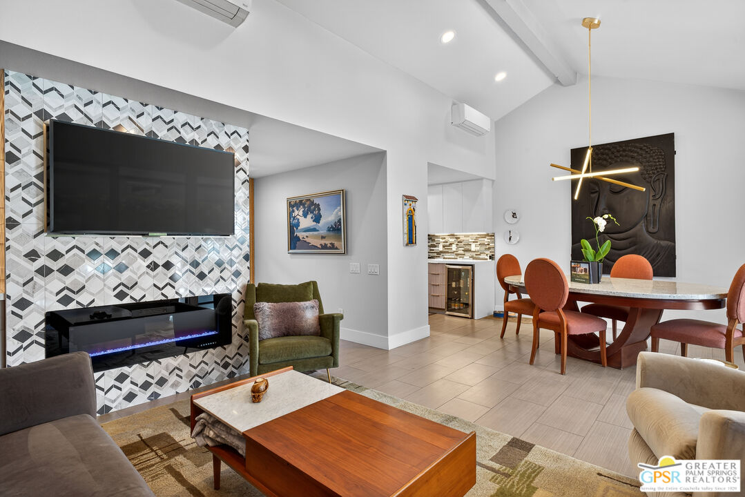 Image 1 for 2380 Miramonte Cir #C