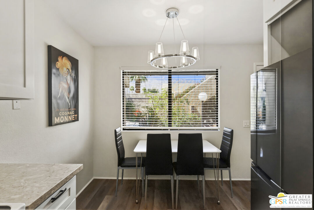 Image 1 for 449 Bradshaw Ln #31