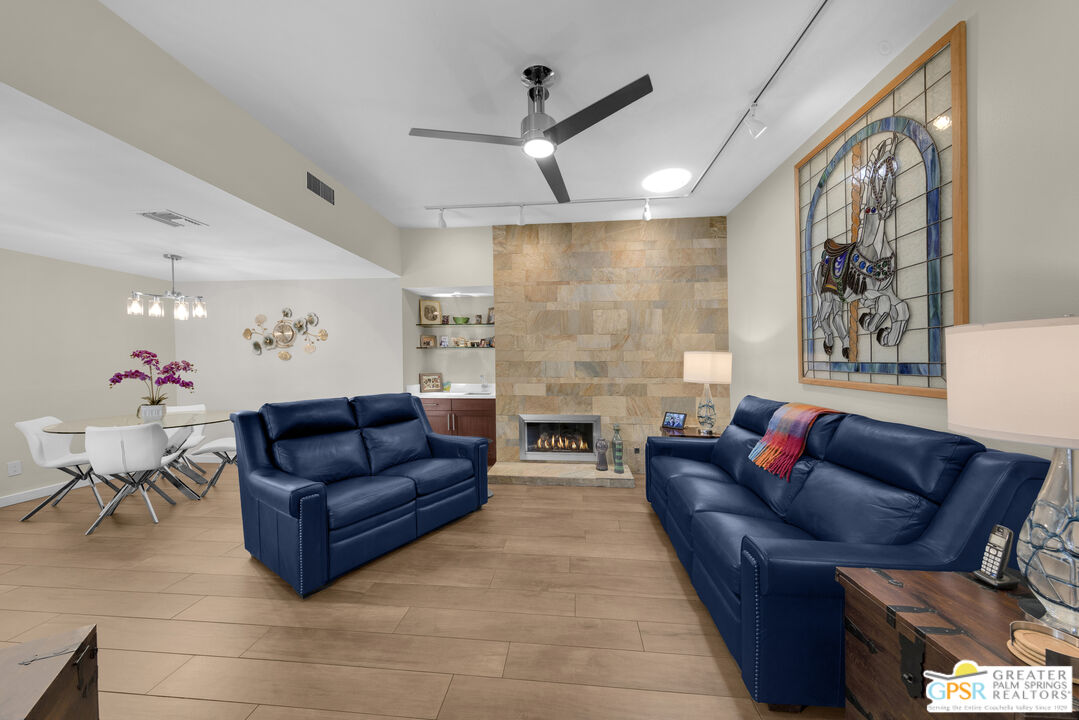 Image 1 for 4881 Winners Cir #B