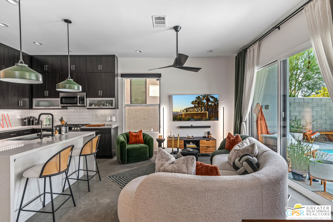 Image Number 1 for 482   Paragon Loop in Palm Springs