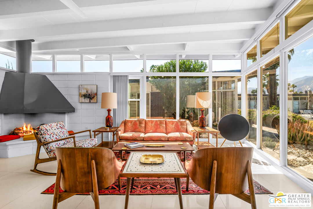 Image 1 for 2244 Tahquitz Canyon Way #8