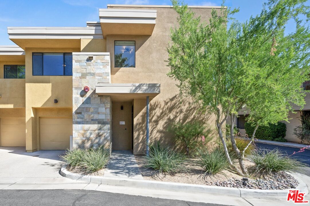 Image 1 for 910 Palm Canyon Dr #205