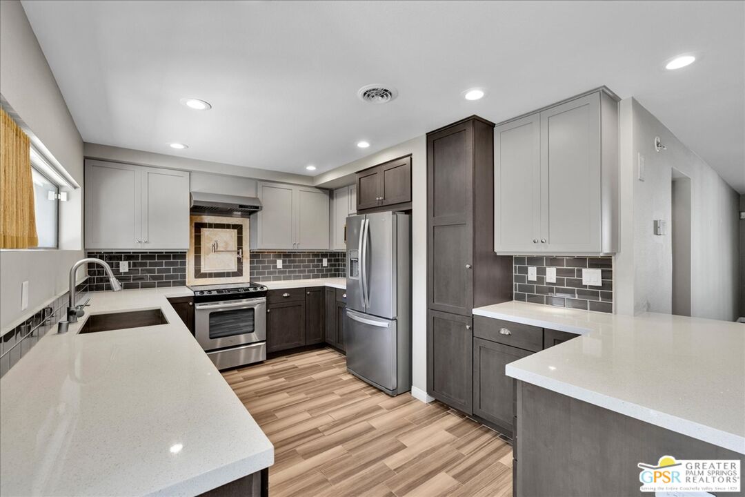 Image 1 for 261 La Verne Way #B