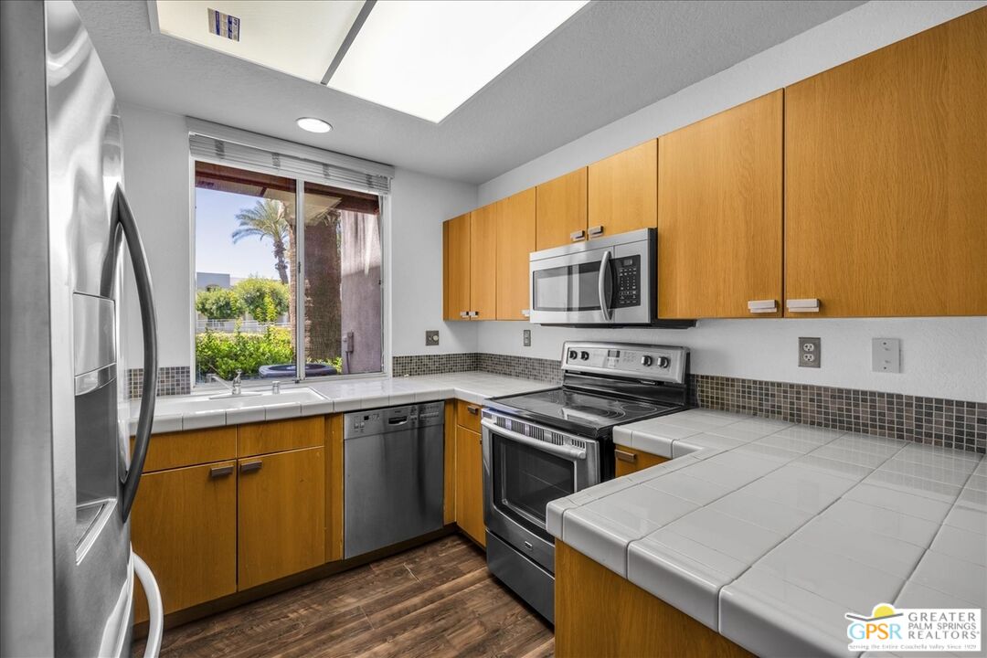 Image 1 for 401 El Cielo Rd #157