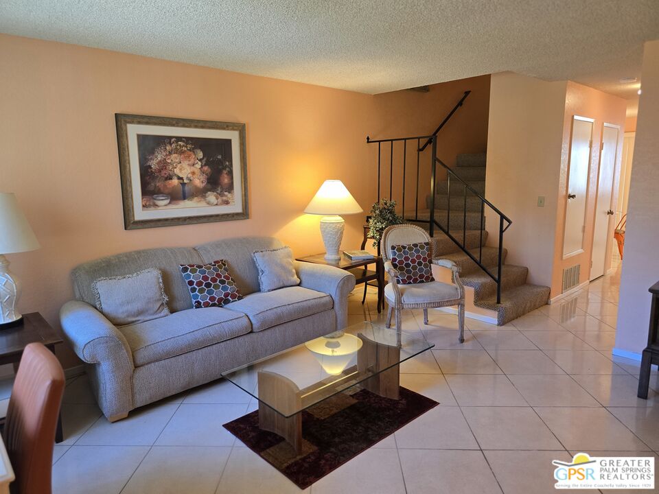 Image 1 for 365 W Mariscal Rd