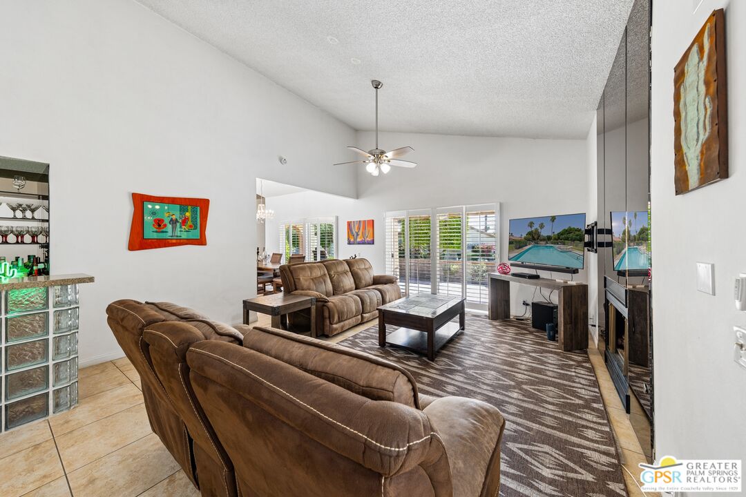 Image 1 for 2671 N Whitewater Club Dr