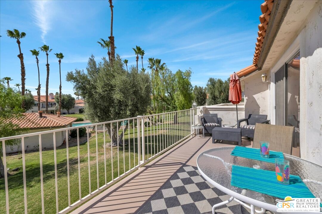 Image 1 for 688 Vista Lago Cir