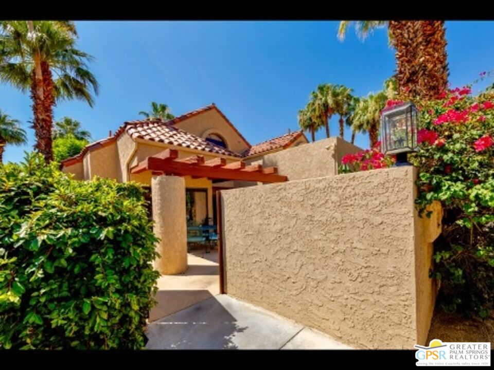 Image 1 for 251 N Canyon Cir