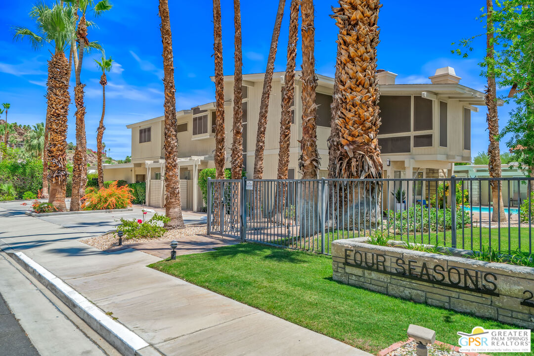 Image 1 for 290 San Jacinto Dr #3