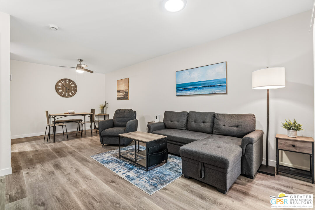 Image 1 for 2875 Los Felices Rd #101