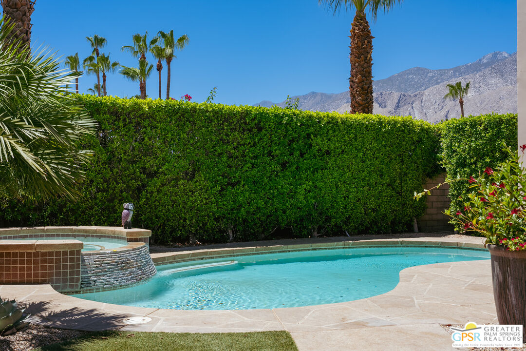 Image 1 for 1365 Yermo Dr