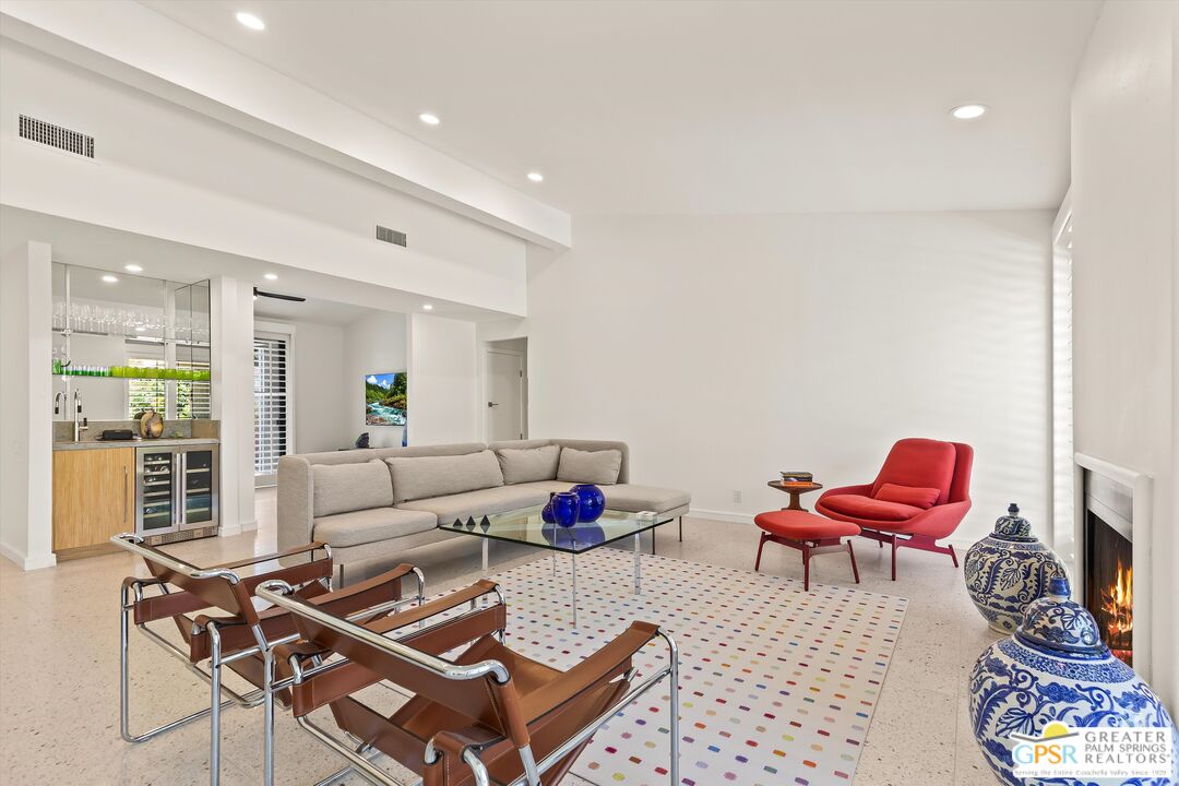 Image 1 for 72390 Rodeo Way