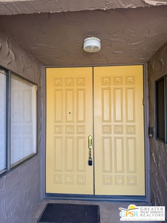 Image Number 1 for 3131   Cambridge Ct in Palm Springs