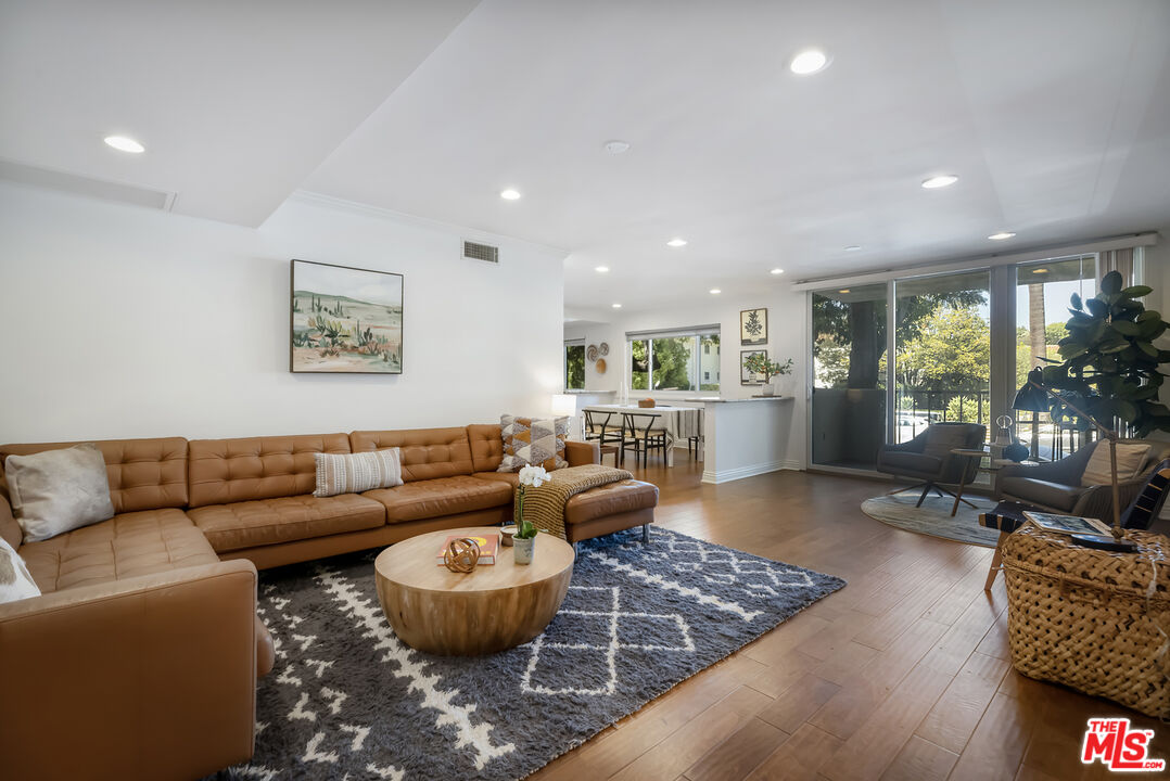 Image 1 for 330 W California Blvd #101