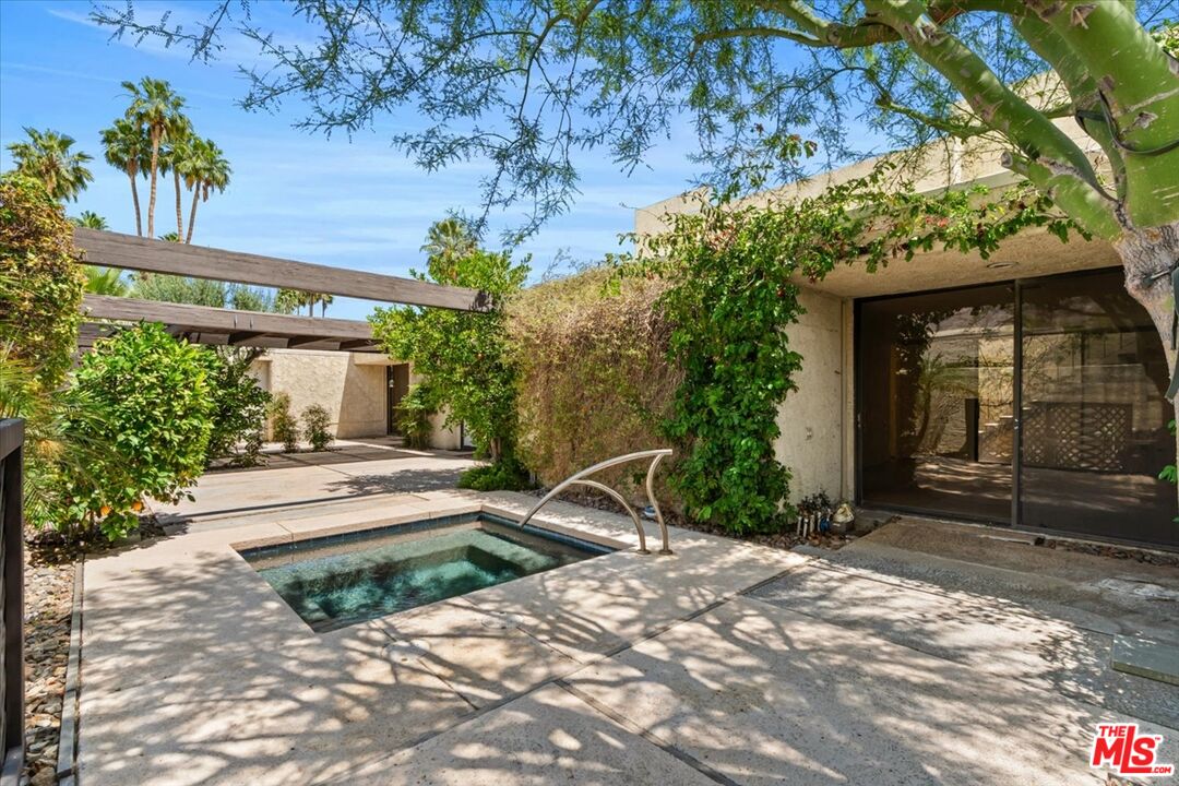 Image 1 for 426  N Hermosa Dr