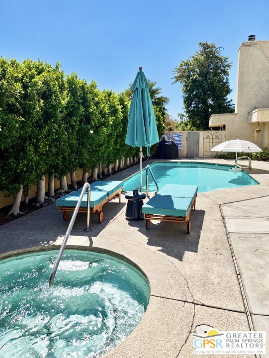 Image Number 1 for 1598 Kaweah Rd #3 in Palm Springs