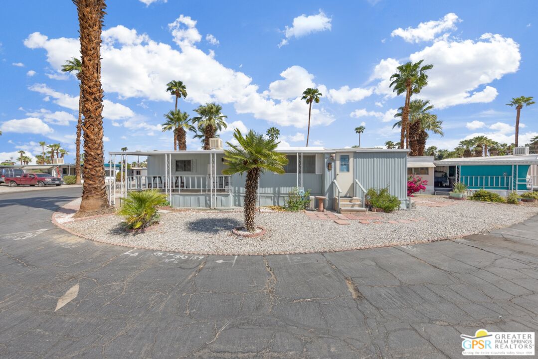 Image Number 1 for 10 Cleveland St in Cathedral City