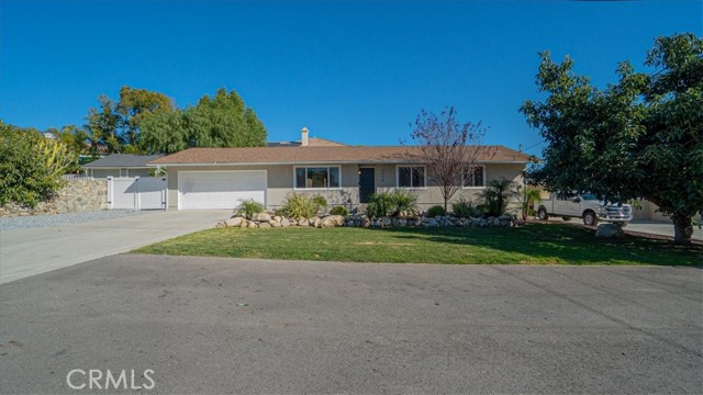 2440 N 5Th AVE, Upland, CA 91784