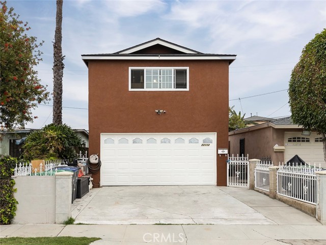 Amazing opportunity to own this one of a kind property in Hawaiian Gardens. Located near the city of Long Beach and close to all necessities and several shopping centers.  The home holds 3 bedrooms and 2 bathrooms updated with granite counters and a top of the line Master bath.  the back yard has covered wood patio, storage unit and block wall fending, perfect for get togethers.  Do not miss your chance to own this beautiful home.
