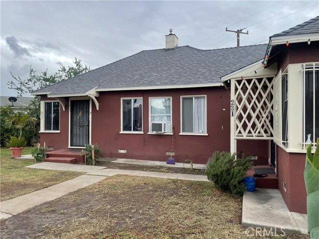Totally remodel including new roof. Excellent area of Compton close to City Hall. Huge front yard good for gardening. Must see it to believe it !