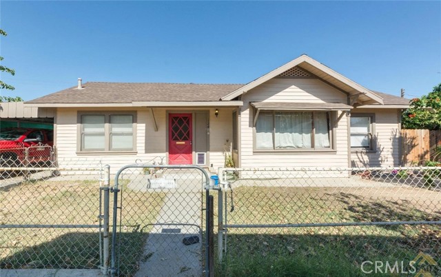 Great opportunity for home owner or investor to add great producing property to your portfolio and start collecting rent immediately. Property features 3 bedrooms 2 baths sitting on a spacious 6,969sq.ft. lot.