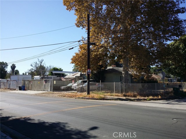 Half acre flat corner lot ,4 parcel dividable , total (306.5 ft on Vanalden Av and 82 ft on Cantara St) , very rare property, several big gates for big trucks ,can be used as commercial residential owner user , RA zone , horse property, building was updated some years ago, huge tall rv parking for big vehicles, with sewer line, and heavy power entire lot , sheet metal walls all around with barb wire and iron gates with gate openers , huge concrete drive ways, 2 central a/c units, 2 entrance , 2 sets of laundry system good for 2 families , lots of potential for some one who need big lot or , wants to run the business from home or, rent the land to others or, build more houses or... $10k rental income the way it is now.