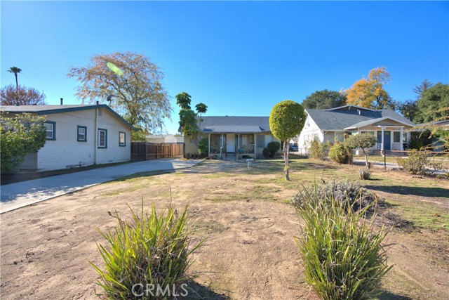 This single-family residence has an incredible upside in southeast Pasadena! The home features 3-bedroom, 2 bathrooms, a family size kitchen, and a dining area. Large shed and carport plus basement and large lot. Terms: Cash and Conventional.